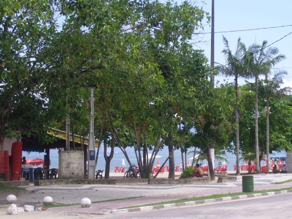 Kitnets Gracimar à 300mts Martin de Sá Caraguatatuba Exterior foto